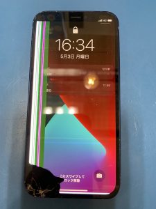 液晶破損は放っておくをとても危険…！！