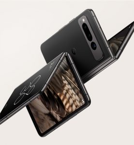 iPhoneにも採用！？おりたたみスマホの利点