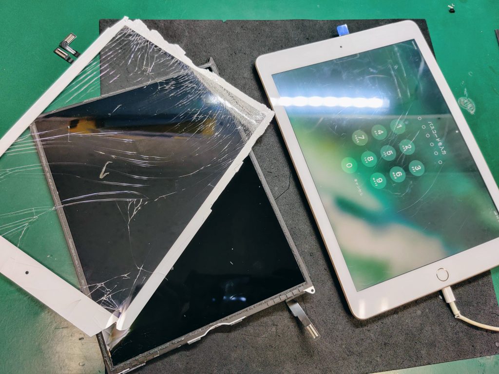 iPadの画面は非常に繊細で壊れやすい！！