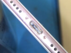 iPhoneの充電ケーブルが使えない原因と対策8選